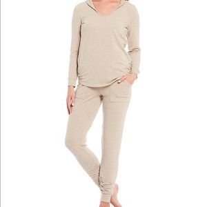 Barefoot dreams Malibu Luxe lounge set (new!)